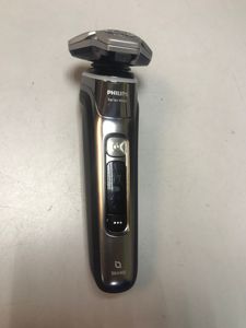 Б/в Електробритва Philips shaver series 9000 s9987 01-200840779