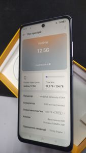 Б/в Мобільний телефон Realme 12 5g 8/256gb 01-200844838