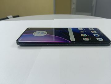 Б/у Мобильный телефон Motorola edge 40 8/256gb 01-200811015