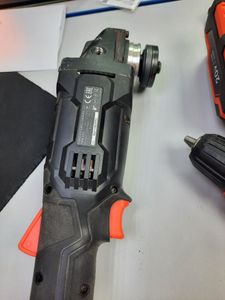 Б/у Набор инструментов Dnipro-M cd-218/ dga-201 1акб 4ah зп 01-200853647