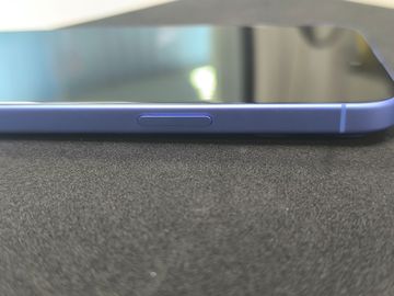 Б/в Мобільний телефон Apple iphone 16 plus 128gb 01-200855803