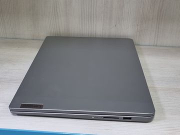 Б/у Ноутбук Lenovo 16/ryzen 3 7320u ddr5/8gb ddr5/hdd *відсутній/ssd 512 gb/*інтегрована 01-200824671