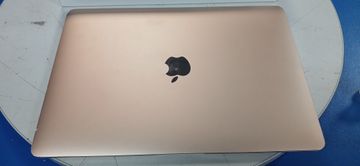 Б/в Ноутбук Apple macbook air a1932 13,3" core i5 1,6ghz/ram8gb/ssd128gb/intel uhd graphics 617 01-200862357
