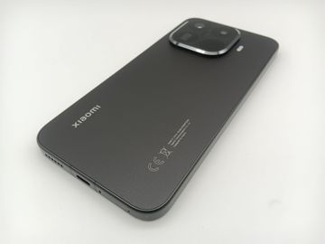Б/в Мобільний телефон Xiaomi 15t pro 12/512gb 01-200866411
