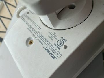 01-19111217: Bose freespace ds40se