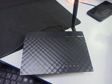 Б/в Бездротовий маршрутизатор Asus rt-ac1200 v2 01-200888860