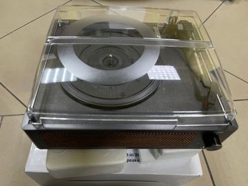Б/в  Retro Turntable r608 01-200898767