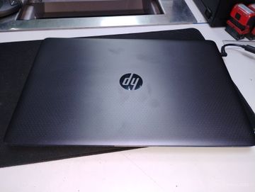 Hp 15/core i7 6820hq ddr3/16gb ddr4/hdd *відсутній/ssd 256 gb/quadro m1000m 4gb