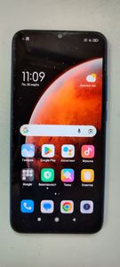 Б/у Мобильный телефон Xiaomi redmi 9c nfc 2/32gb 01-200906028