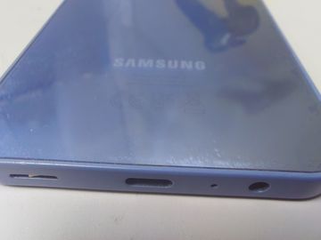 Б/в Мобільний телефон Samsung galaxy a15 sm-a155f 4/128gb 01-200919050