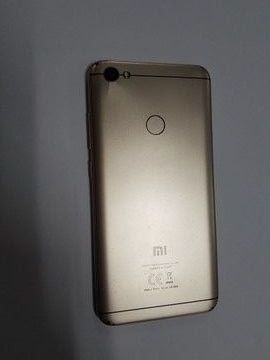 Б/в Мобільний телефон Xiaomi redmi note 5a prime 3/32gb 01-200928024