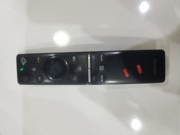 Б/в Телевізор Samsung ue82ru8000u 01-200927501