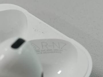Б/в Навушники Apple airpods 4 01-200974986