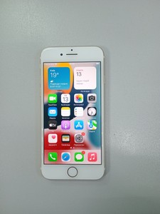 Б/в Мобільний телефон Apple iphone 7 32gb 01-200988897