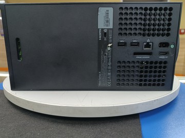 Б/в Ігрова приставка Microsoft xbox series x 1tb 01-200938751