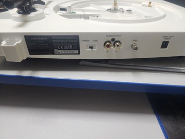 Б/в Програвач вінілових платівок Audio-Technica at-lp3xbt 01-201011881