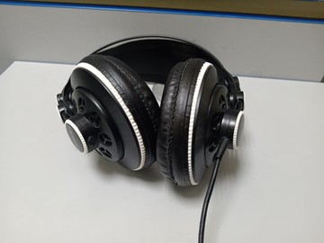 Б/в Навушники Superlux hd-681f 01-201018267