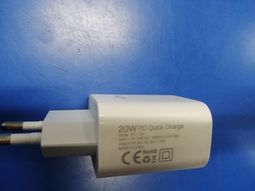 Б/у Сетевое зарядное устройство Klgo pd-100 20w 01-201022587