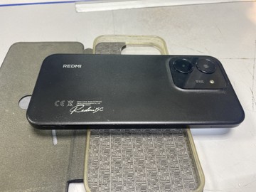 Б/в Мобільний телефон Xiaomi redmi 15c 4g 4/128gb 01-201036085