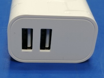 Б/у Зарядный блок Havit uc006b 2usb-a білий 01-201045391