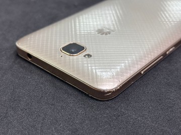 Б/в Мобільний телефон Huawei y6 2017 2/16gb 01-201043952
