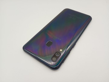 Б/в Мобільний телефон Samsung galaxy a40 2019 sm-a405 4/64gb 01-201052877