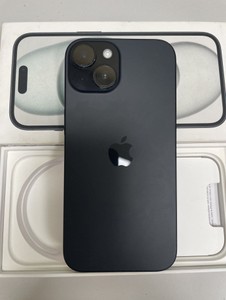Б/в Мобільний телефон Apple iphone 15 256gb 01-201048309