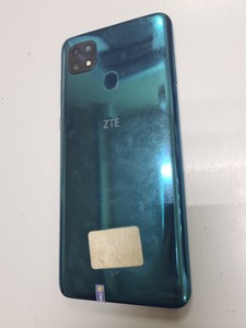 Б/в Мобільний телефон Zte blade 20 smart 4/128gb 01-201053151