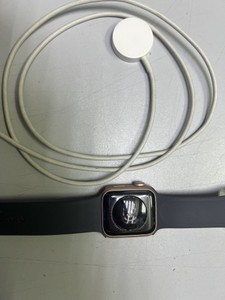 Б/в Смарт-годинник Apple watch se gps 40mm 01-201062865