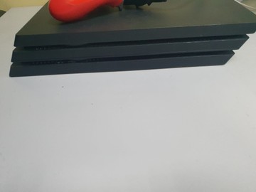 Б/в Ігрова приставка Sony playstation 4 pro 1tb 01-201122275