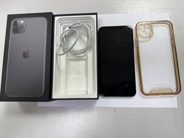 Б/в Мобільний телефон Apple iphone 11 pro max 256gb 01-201123324