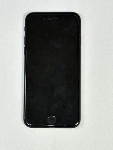 Б/в Мобільний телефон Apple iphone 7 32gb 01-201171961