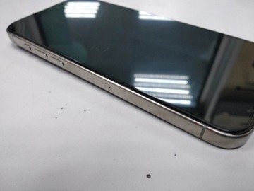 Б/в Мобільний телефон Apple iphone 15 pro max 256gb 01-201181163