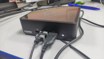 01-200515617: Asus nuc pro/ nuc14rvk / core i3 100u/ ram16gb/ ssd256gb