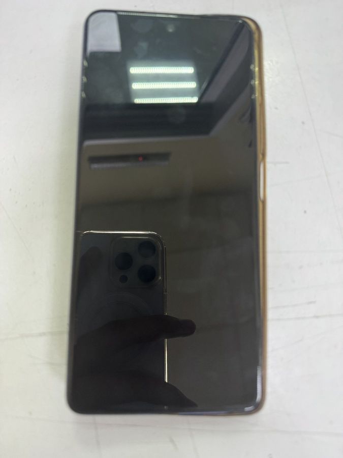 spark 10 pro 8/256gb