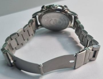 01-200167458: Roamer 975.819