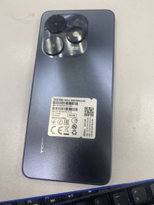Б/в Мобільний телефон Tecno spark go 2024 4/64gb 01-200803261