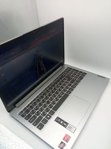 Б/в Ноутбук Lenovo 15/ryzen 3 7320u ddr5/16gb ddr5/hdd *відсутній/ssd 512 gb/*інтегрована 01-200803112