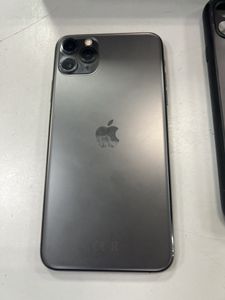 Б/у Мобильний телефон Apple iphone 11 pro max 64gb 01-200806475