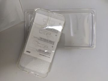 Б/у Чехол Esr 12pro 16-000256455