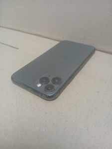 Б/в Мобільний телефон Apple iphone 11 64gb 01-200811592