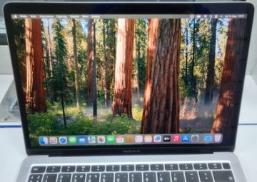 Б/в Ноутбук Apple MacBook Air 13`` Late 2020 01-200815176