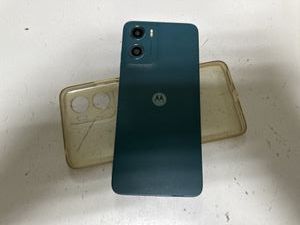 Б/в Мобільний телефон Motorola moto g05 4/128gb 01-200815961
