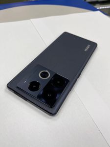 Б/в Мобільний телефон Infinix note 40 pro 12/256 01-200802751
