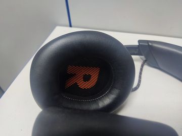 Б/у Наушники Jbl quantum 610 01-200830279