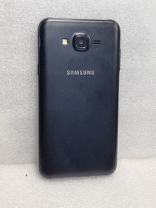 Б/в Мобільний телефон Samsung galaxy j7 neo sm-j701f 16gb 01-200838210