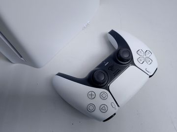 Б/у Игровая приставка Sony playstation 5 slim digital edition 825gb 01-200838251