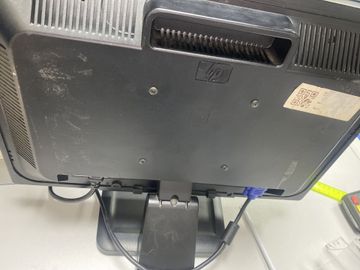 Б/у Монитор Hp nk570a 01-200847720