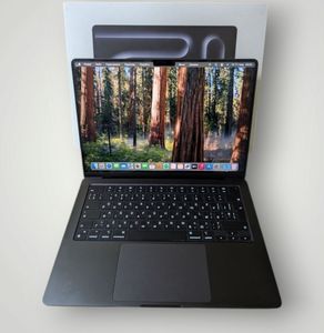 Б/в Ноутбук Apple macbook pro 14" late 2024 01-200811684