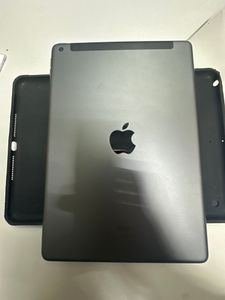 Б/в Планшет Apple ipad 8 wifi 128gb 4g 01-200861652